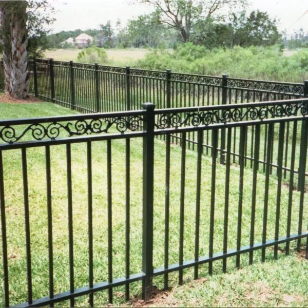 Fence Installation & Repair in Buttonwillow, CA